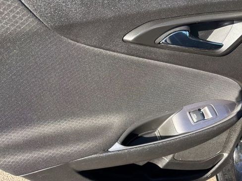 Used 2023 Chevrolet Malibu LT image 31