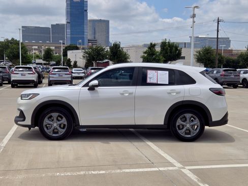 Used 2026 Honda HR-V LX image 5