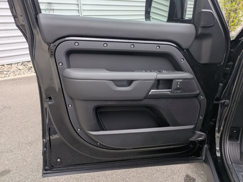 New 2026 Land Rover Defender 110 S AWD/4WD image 13