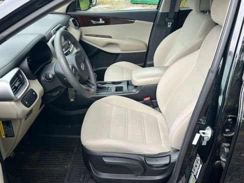 Used 2016 Kia Sorento LX FWD image 10