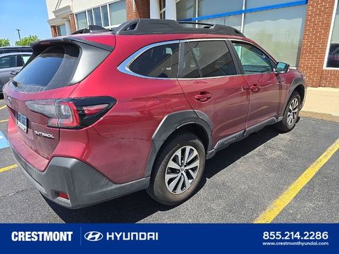 Used 2024 Subaru Outback Premium AWD/4WD image 5