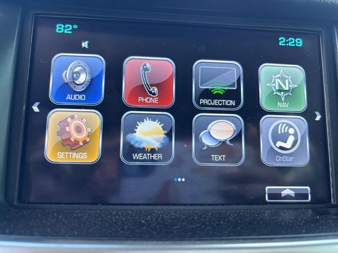 Used 2020 Chevrolet Suburban Premier image 32