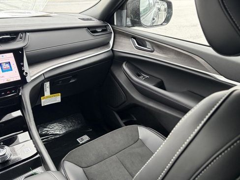 New 2026 Jeep Grand Cherokee Laredo image 35