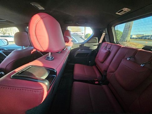 Used 2023 Lexus GX 460 Premium image 10