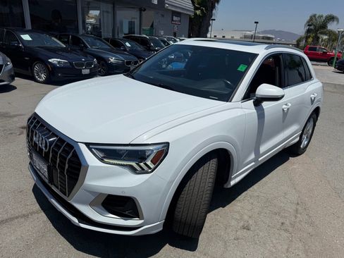 Used 2019 Audi Q3 2.0T Premium Plus w/ Premium Plus Package image 5