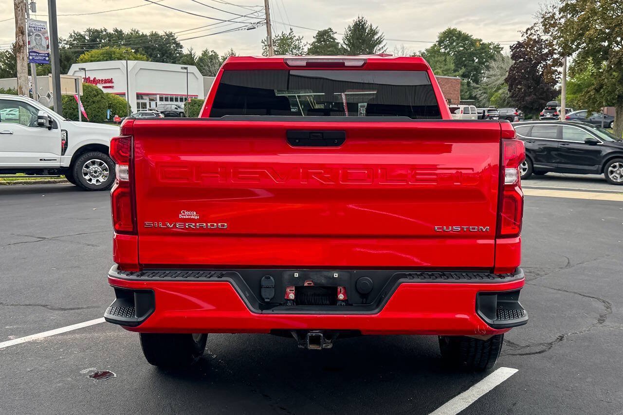 Used 2022 Chevrolet Silverado 1500 Custom AWD/4WD image 5