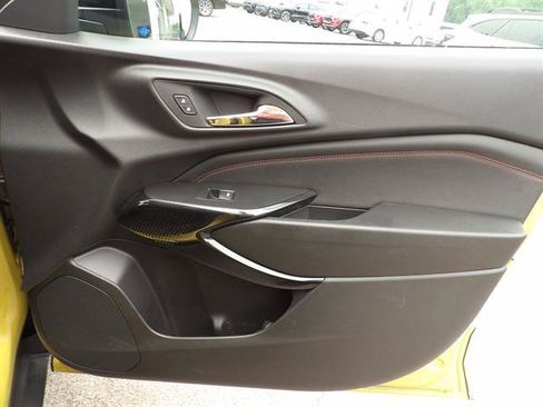 Used 2025 Chevrolet Trax RS w/ Driver Confidence Package FWD image 37