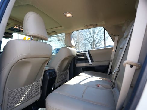 Used 2021 Toyota 4Runner Limited image 25