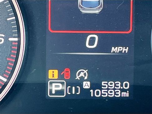 Used 2024 Subaru Crosstrek 2.5i Wilderness image 12