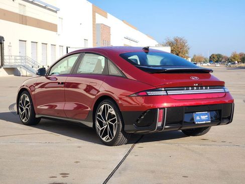 New 2025 Hyundai Ioniq 6 SEL image 3