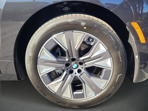 New 2026 BMW iX xDrive60 w/ Premium Package image 9