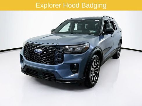 Certified 2026 Ford Explorer ST-Line AWD/4WD image 3