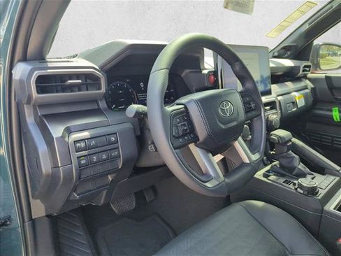 Certified 2026 Toyota 4Runner TRD Off-Road Premium AWD/4WD image 14