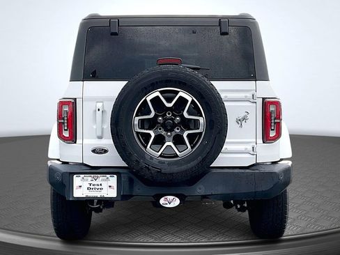 Used 2023 Ford Bronco Outer Banks AWD/4WD image 6
