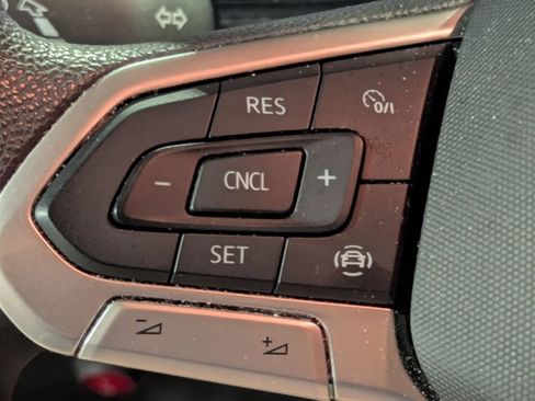 Used 2022 Volkswagen Jetta S image 14