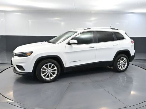 Used 2019 Jeep Cherokee Latitude w/ Popular Appearance Group image 11