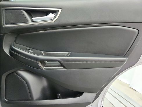 Used 2022 Ford Edge SEL w/ Cargo Accessory Package AWD/4WD image 33