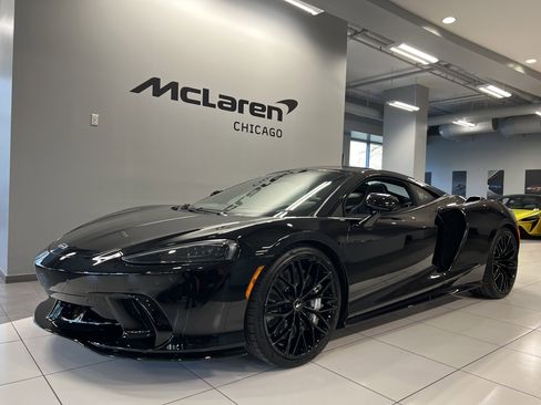 New 2026 McLaren GTS image 3