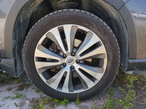 Used 2019 Subaru Ascent Touring AWD/4WD image 10