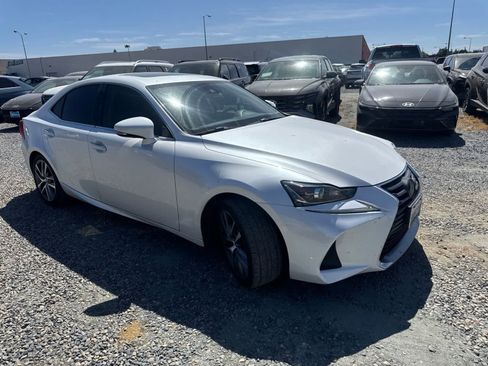 Used 2019 Lexus IS 300 RWD image 2