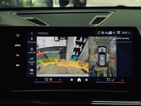 New 2026 BMW X1 xDrive28i w/ Technology Package AWD/4WD image 39