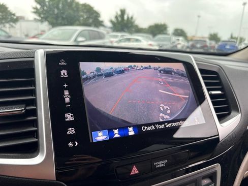 Used 2019 Honda Ridgeline RTL-E image 24