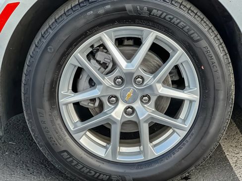 Used 2022 Chevrolet Equinox LT FWD image 26