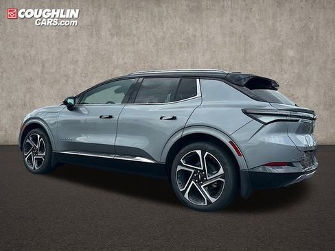 New 2025 Chevrolet Equinox EV LT image 5