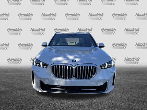 New 2026 BMW X5 sDrive40i w/ Climate Comfort Package image 3