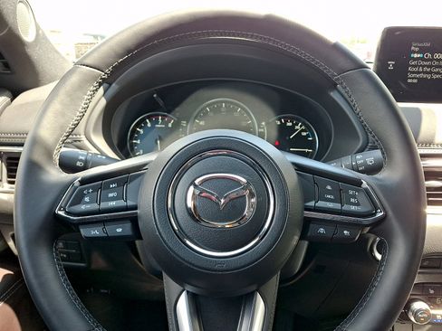 Certified 2025 MAZDA CX-5 Signature AWD/4WD image 22