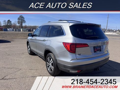 Used 2017 Honda Pilot EX-L image 3