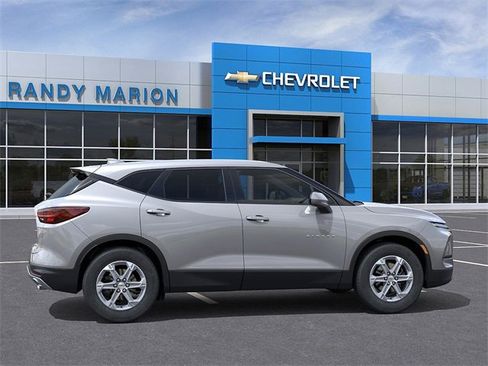 New 2026 Chevrolet Blazer LT image 5