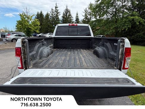 Used 2022 RAM 3500 Tradesman AWD/4WD image 11