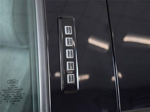 Used 2022 Ford F150 XLT w/ Equipment Group 302A High image 9