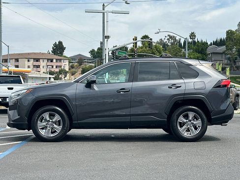 Used 2024 Toyota RAV4 XLE FWD image 2