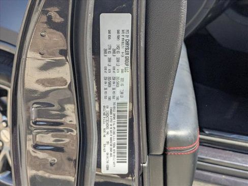 Used 2014 Dodge Durango R/T RWD image 25