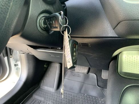 Used 2024 Toyota Corolla LE image 24