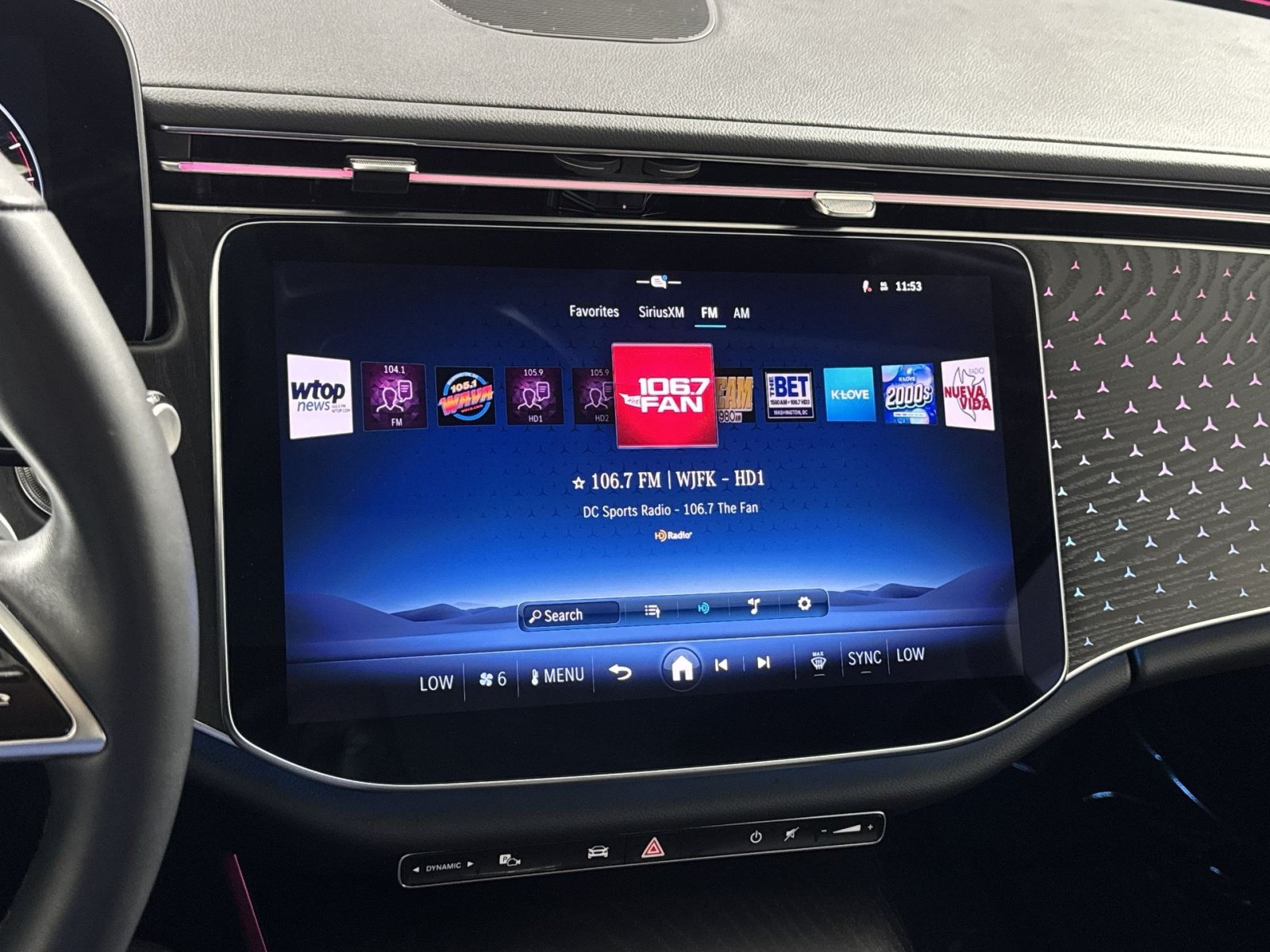 Used 2025 Mercedes-Benz E 450 4MATIC Sedan image 18