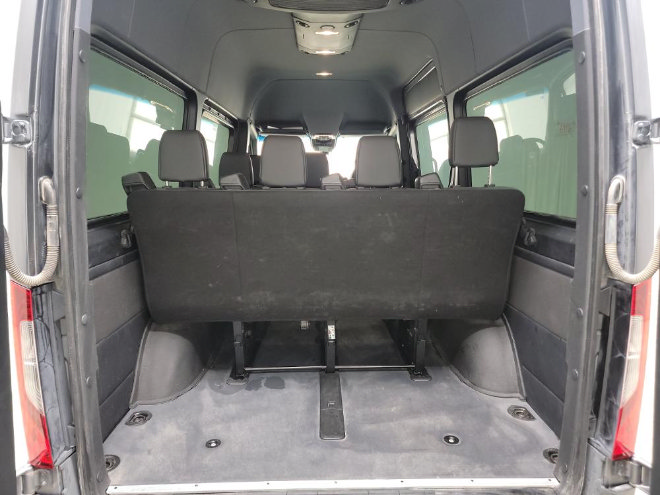 Used 2023 Mercedes-Benz Sprinter 2500 image 18