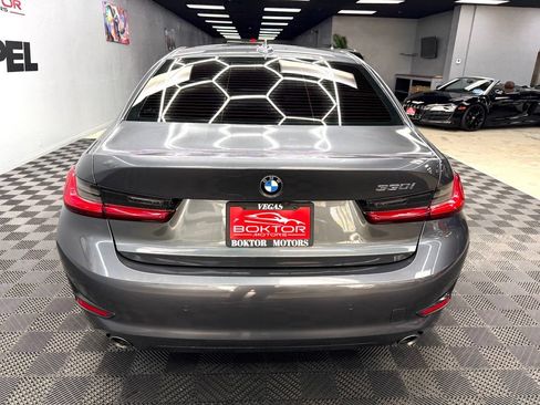 Used 2021 BMW 330i Sedan w/ Convenience Package RWD image 13