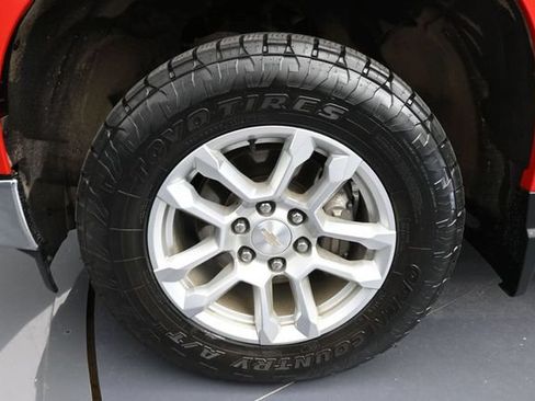 Used 2023 Chevrolet Silverado 1500 LT AWD/4WD image 21