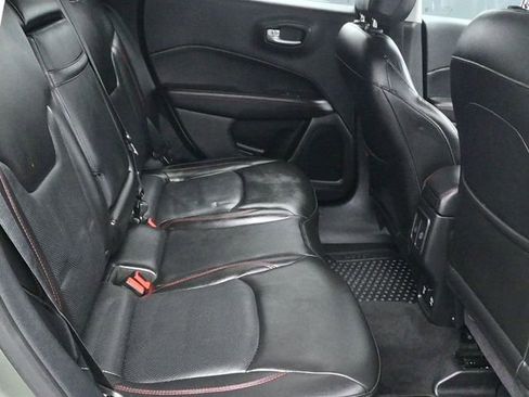 Used 2018 Jeep Compass Trailhawk w/ Leather Interior Group image 10