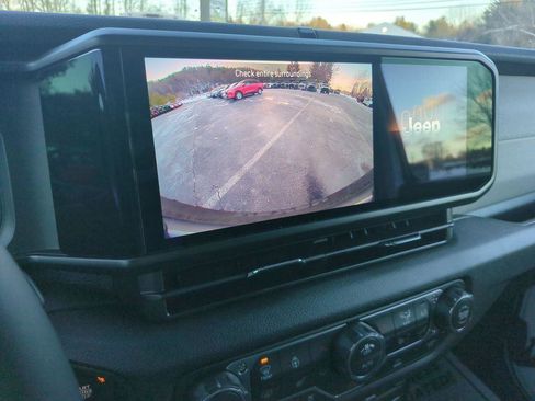 New 2026 Jeep Wrangler Sport AWD/4WD image 17
