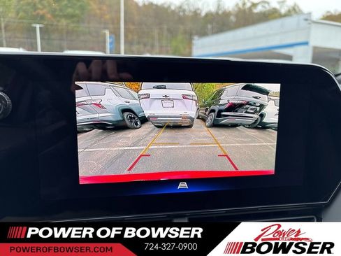 New 2026 Chevrolet Trax RS w/ Sunroof Package FWD image 14