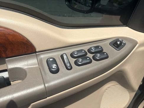Used 2002 Ford F250 XL AWD/4WD image 17