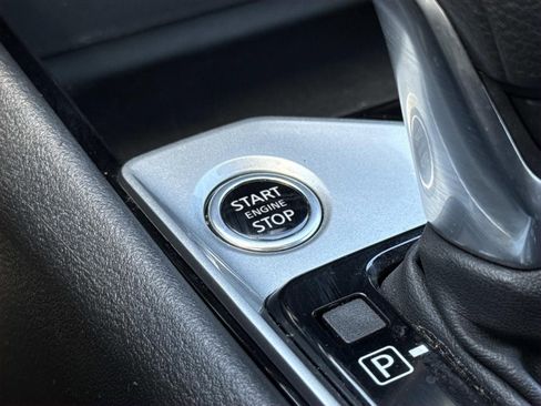 Used 2024 Nissan Altima 2.5 SV AWD/4WD image 20