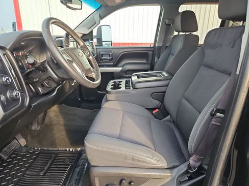 Used 2017 Chevrolet Silverado 1500 LT w/ All Star Edition AWD/4WD image 22