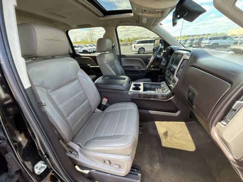 Used 2015 GMC Sierra 1500 Denali w/ Driver Alert Package AWD/4WD image 25