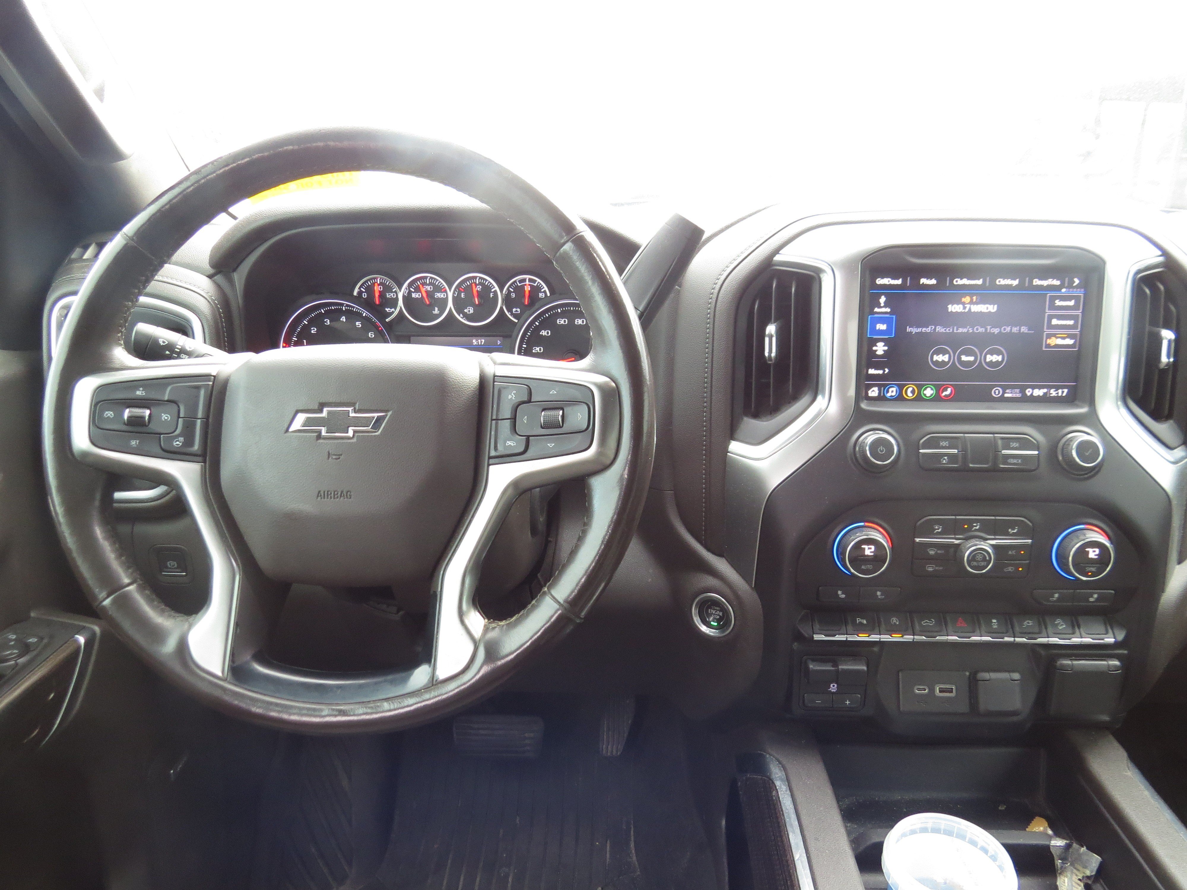 Used 2020 Chevrolet Silverado 1500 RST AWD/4WD image 15