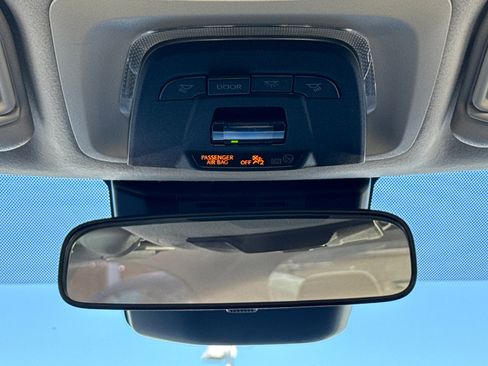 Certified 2025 Toyota Corolla LE w/ Carpet Mat Package (TMS) FWD image 22